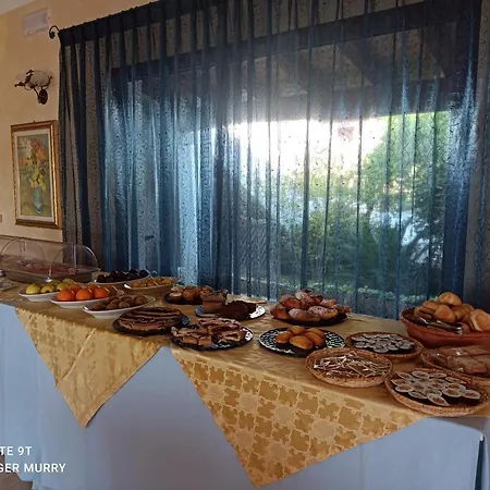 Lu Baroni Hotell